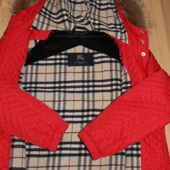 Burberry Red Quilted Coat - Picture 3 of 15